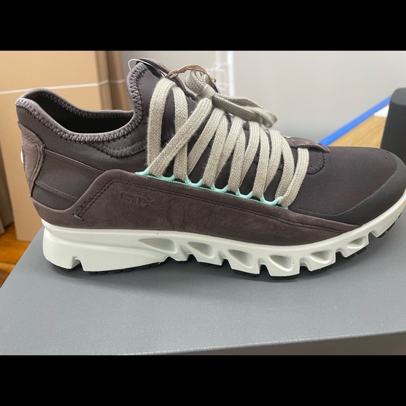 Ecco Multi vent gtx sneaker - Picture 3 of 7